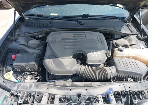 2022 Chrysler 300 S from USA, damaged, VIN 2C3CCABG9NH107592